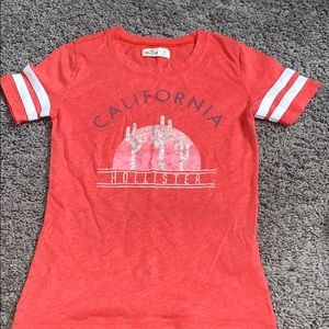hollister t shirt